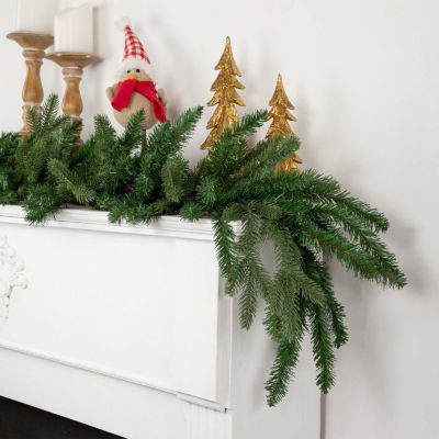 Northlight Grande Spruce Indoor Christmas Garland