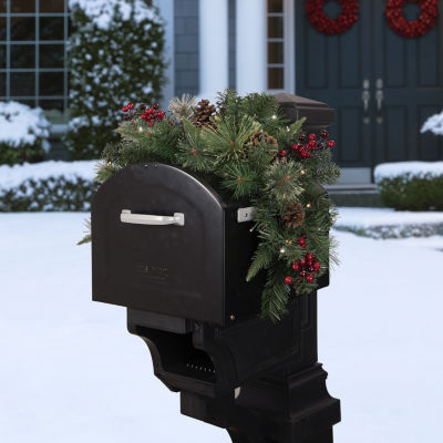 Northlight Pine Cone And Berries Mailbox Pre-Lit Christmas Swags