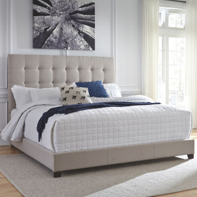 Signature Design by Ashley® Dolante Collection Tufted Bed