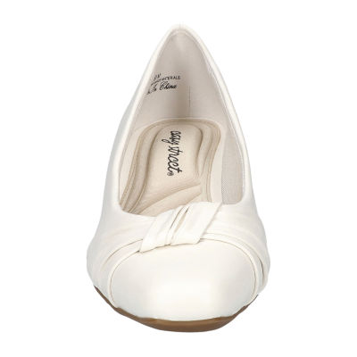 Easy Street Waive Womens Square Kitten Heel Pumps