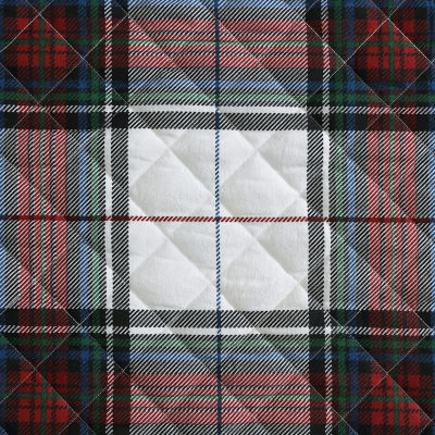 Eddie Bauer Holiday Plaid Easy Care Quilt Set