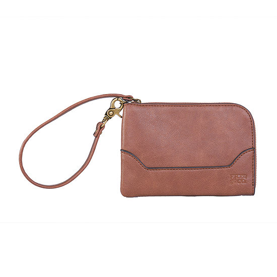 Frye and Co. Core Wristlet