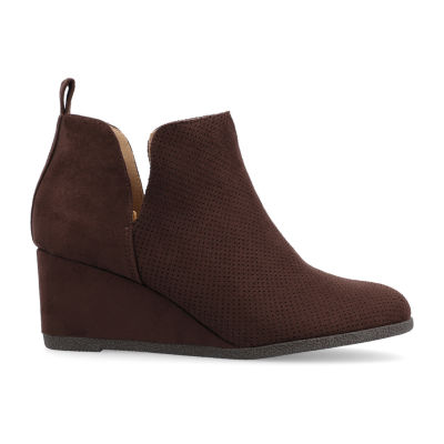 Womens wedge boots wide on sale width