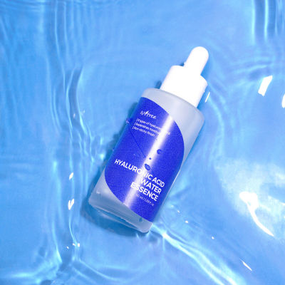 Isntree Hyaluronic Acid Water Essence Face Treatment