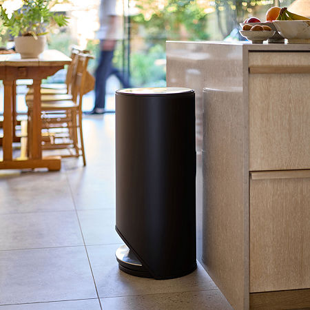 Joseph Joseph Arc Slimline Pedal 30L Trash Can, One Size, Black