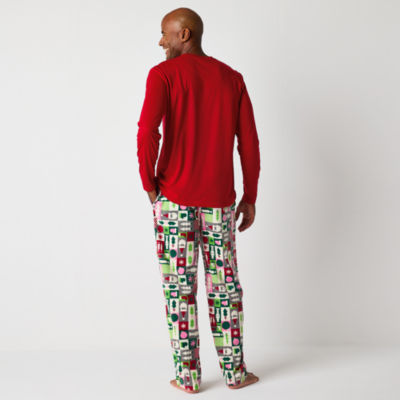 North Pole Trading Co. Mens Microfleece Crew Neck Long Sleeve 2-pc. Matching Family Pant Pajama Set