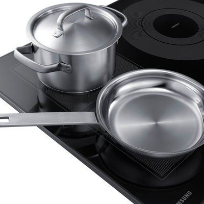 Samsung 36" Smart Wi-Fi Enabled Induction Cooktop with 5 Elements and Virtual Flame™