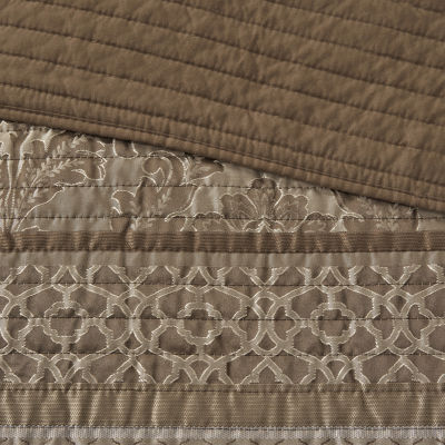 Madison Park Venetian 6-Pc Jacquard Quilt Set with Throw Pillows