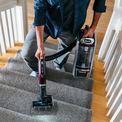 Shark® Rotator® Powered Lift-Away® TruePet® Upright Vacuum   NV752