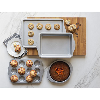 Nonstick Bakeware - Muffin Pan