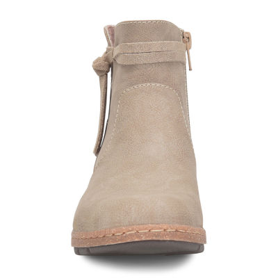 BOC by Born Womens Addi Flat Heel Booties