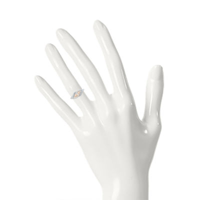 "Mom" Womens 2MM Diamond Accent Natural White Diamond 10K Gold Heart Band