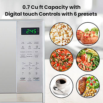 Commercial Chef 0.7-cu ft 700-Watt Countertop Microwave (Painting