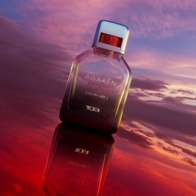 TUMI Awaken Distilled [08:00 GMT] Eau De Parfum Vaporisateur Spray, 3.4 Oz