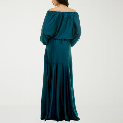 Premier Amour Womens Long Sleeve Evening Gown