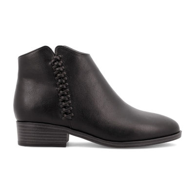 Mia Amore Womens Lakelyn Stacked Heel Booties