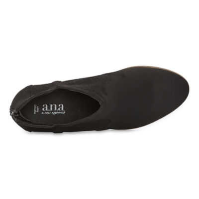 a.n.a Womens Lakewood Block Heel Booties