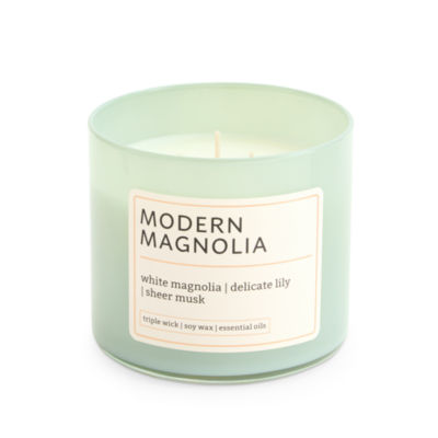 Distant Lands 14oz Modern Magnolia 3-Wick Scented Jar Candle