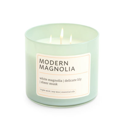 Distant Lands 14oz Modern Magnolia 3-Wick Scented Jar Candle