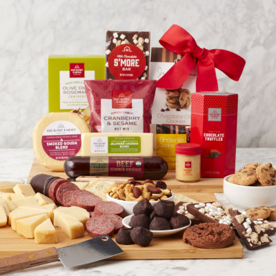 Hickory Farms Share the Season Holiday Cutting Board Set