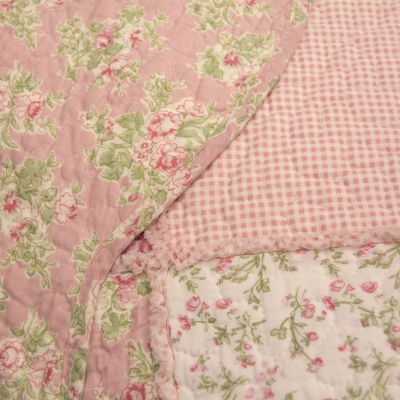 Donna Sharp Strawberry Garden 3-pc. Hypoallergenic Quilt Set