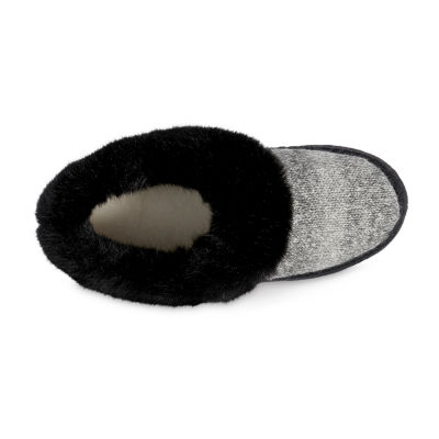 Isotoner Womens Slip-On Slippers