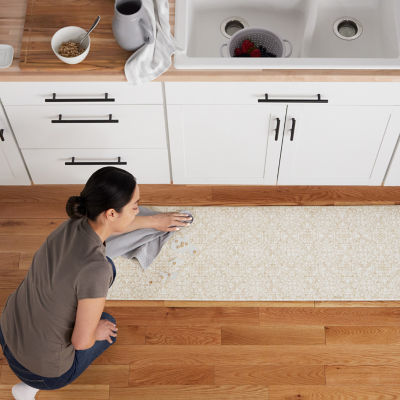 Town And Country Vintage Medallion 18" X 39" Indoor Rectangular Kitchen Mat