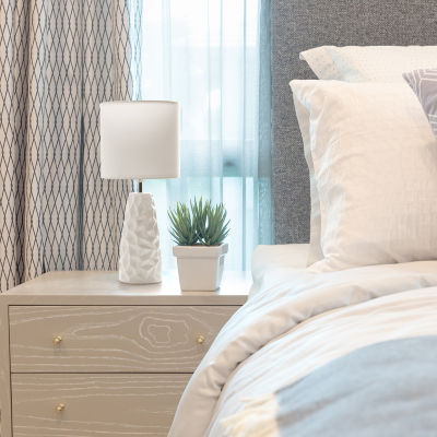 All the Rages Simple Designs Sculpted Table Lamp