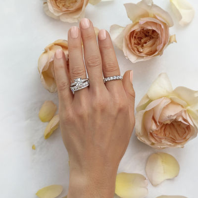 1 CT.T.W. Lab-Grown Diamond Wedding Band in 10K or 14K Gold