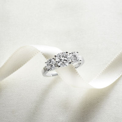 3 CT. T.W. Lab-Grown (G / SI1-SI2) Diamond Round 3-Stone Engagement Ring in 14K Gold