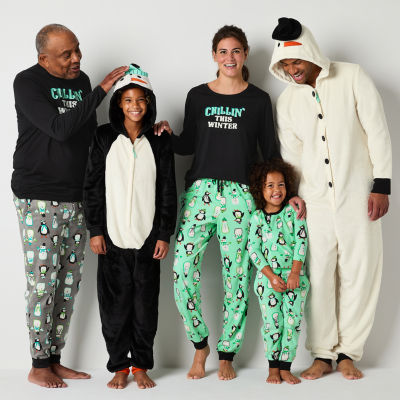 North Pole Trading Co. Mens Tall Microfleece Crew Neck Long Sleeve 2-pc. Pant Pajama Set