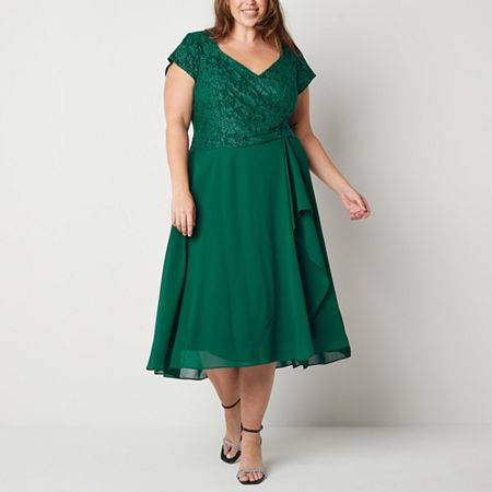 1940s Plus Size Clothing: Dresses History