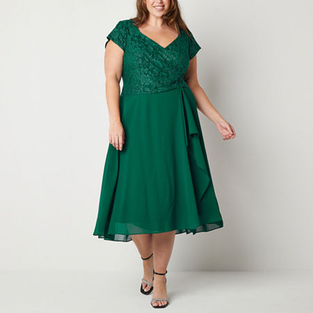 1940s Plus Size Dresses | Swing Dress, Tea Dress Danny  Nicole Plus Short Sleeve Midi Fit  Flare Dress 22w Green $96.00 AT vintagedancer.com