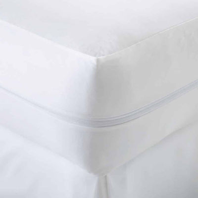 Casual Comfort™ Premium Bed Bug and Spill Proof Zippered Mattress Protector