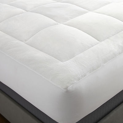 Casual Comfort™ Luxury Ultra Soft Mattress Pad