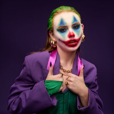 NYX Joker Halloween Look