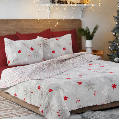 Avanti Winterberry Reversible Quilt Set