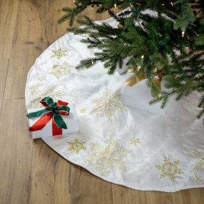 Northlight 48in White With Gold Embroidered Snowflakes Indoor Tree Skirt