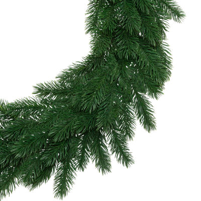 Northlight 24" Evergreen Pine Wreath