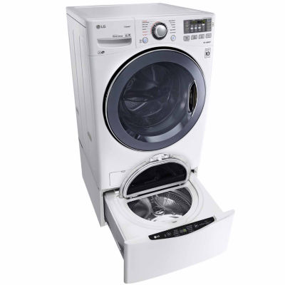 LG ENERGY STAR® 4.5 cu.ft. Front Load Washer with TurboWash®