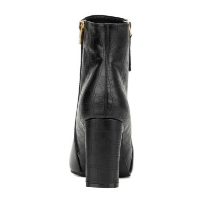 New York & Company Womens Una Block Heel Chelsea Boots