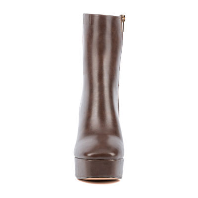 New York & Company Womens Raylyn Block Heel Chelsea Boots