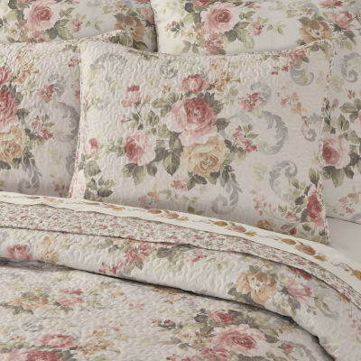 Royal Court Chablis Floral Quilt Set