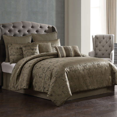 Riverbrook Home Dobbins Midweight Down Alternative Comforter Set