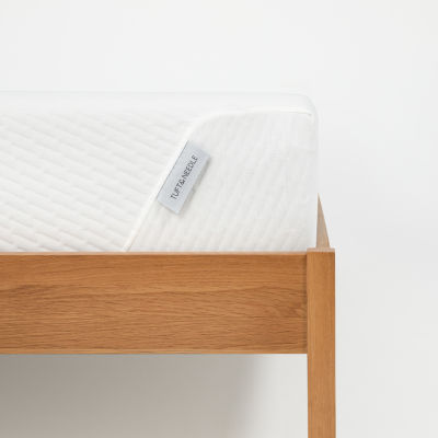 Tuft & Needle® 9.5" Foam Mattress a Box