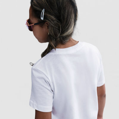 Nike Club Big Kid Unisex Crew Neck Short Sleeve Classic Fit Graphic T-Shirt