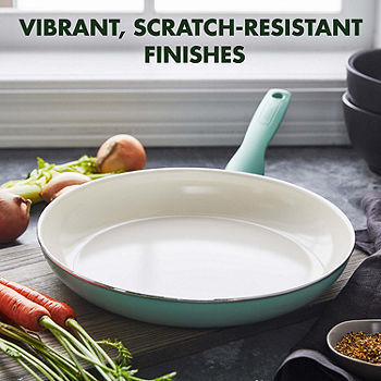  GreenPan Ceramic 12-inch Nonstick Frying Pan, Oven Safe Gray & GreenPan  Ceramic 5-inch Nonstick Egg Pan, Black : Home & Kitchen