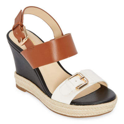 Liz claiborne hot sale wedge shoes