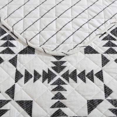 Eddie Bauer Arrowhead Geometric Reversible Quilt Set