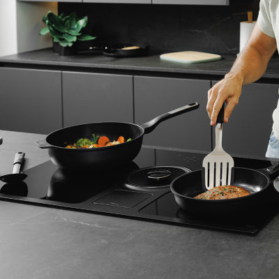 BergHOFF Leo Phantom Cearmic Non-Stick 2-pc. Stir Fry Pan Set